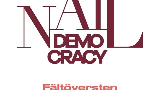 Boka Nail Democracy - Fältöversten